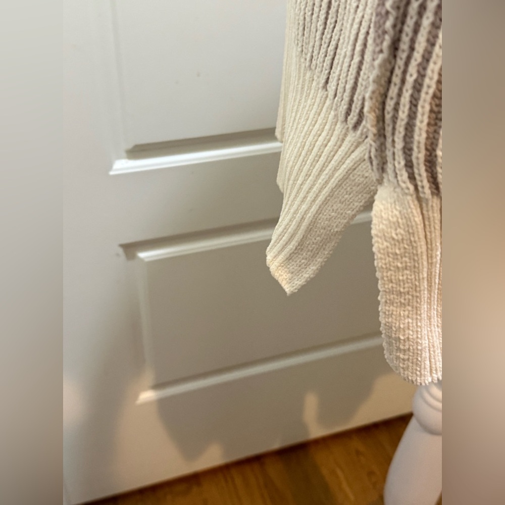 Altar’d State. Alison Matte Chenille Pullover. Taupe/Cream. Size Medium. - Picture 7 of 9